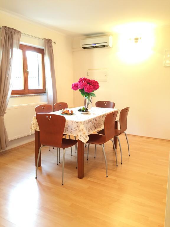 Holiday Home Maver Forty Poreč Extérieur photo
